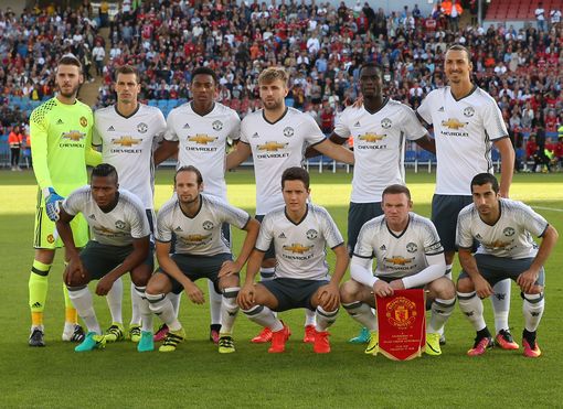 配增添光泽 配增添光泽